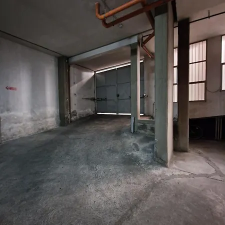 Apartment Lorenzo Guest With Free Private Parking-- Cantieri Culturali